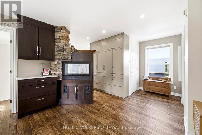 29578726/72-smirle-avenue/ottawa-west/ottawa/ontario/K1Y0S3_21