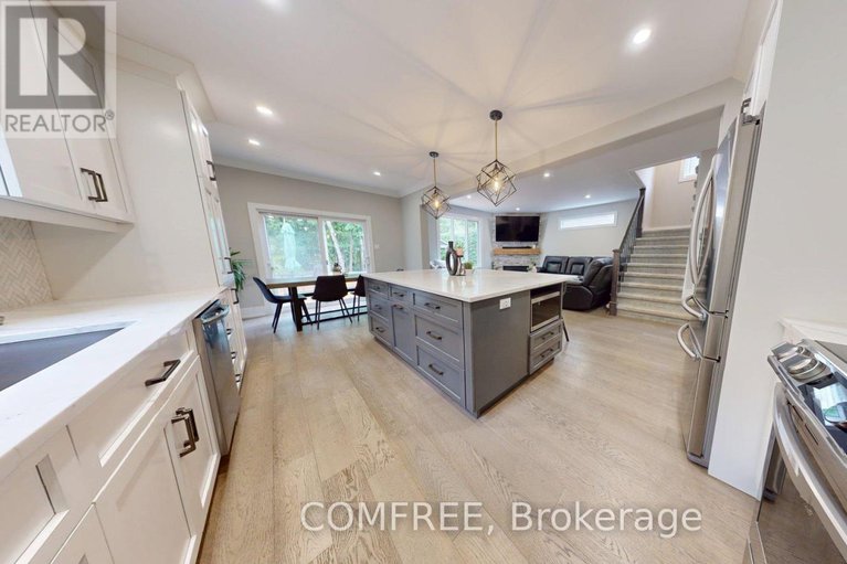 28737976/70-sirocco-crescent/stittsville-north/ottawa/ontario/K2S2C8_4