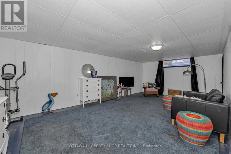 29325110/33-rutherford-crescent/beaverbrook/ottawa/ontario/K2K1N1_25