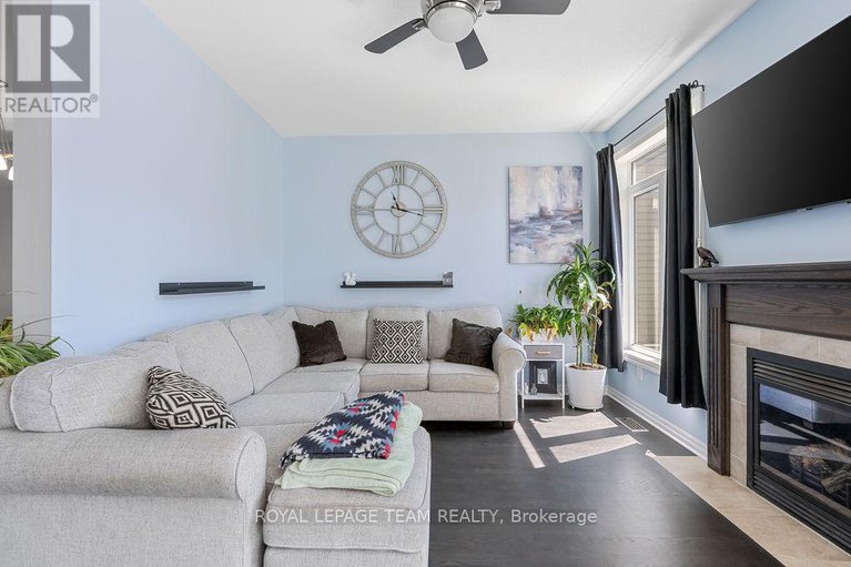28394252/677-sunburst-street/leitrim/ottawa/ontario/K1T0L2_16