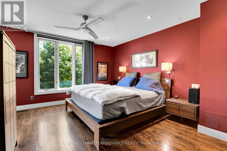 29119540/805-kingsmere-avenue/mckellar-heightsglabar-park/ottawa/ontario/K2A3J8_19