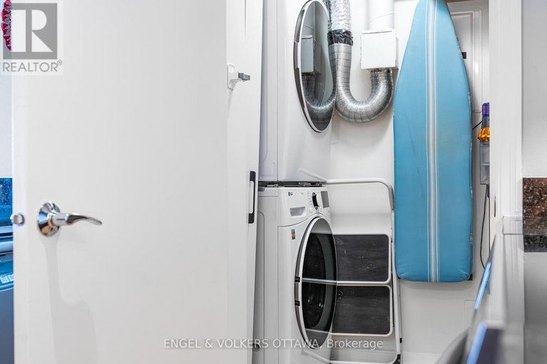 29646080/1106-75-cleary-avenue/woodroffe/ottawa/ontario/K2A1R8_39