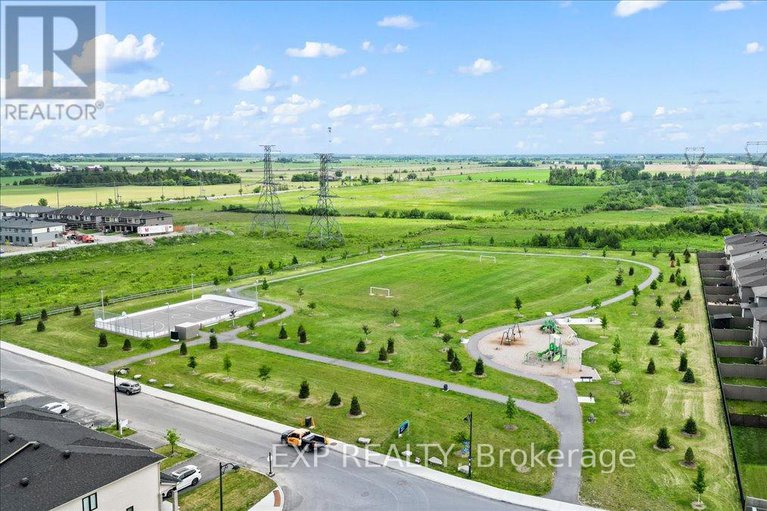 28491066/42-jardiniere-street/remainder-of-stittsville-area/ottawa/ontario/K2S2K3_28