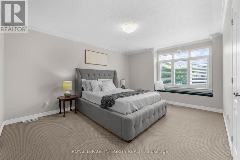 28586638/4463-shoreline-drive/riverside-southgloucester-glen/ottawa/ontario/K1V1R7_17