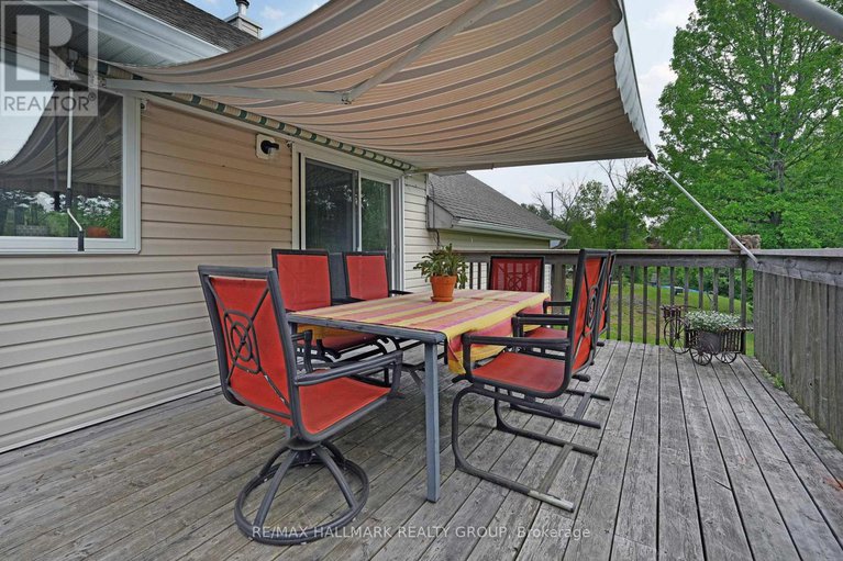 28430481/184-old-pakenham-road/fitzroy/ottawa/ontario/K0A1X0_17