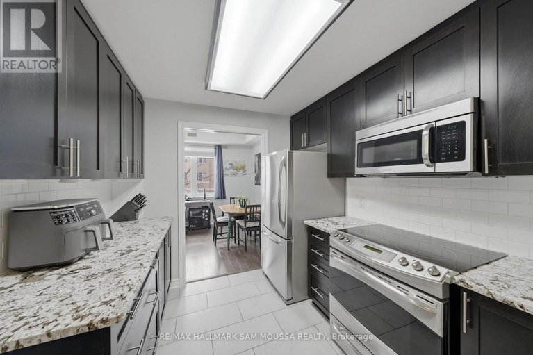 29579801/c-57-tayside-private/longfields/ottawa/ontario/K2J2T3_18