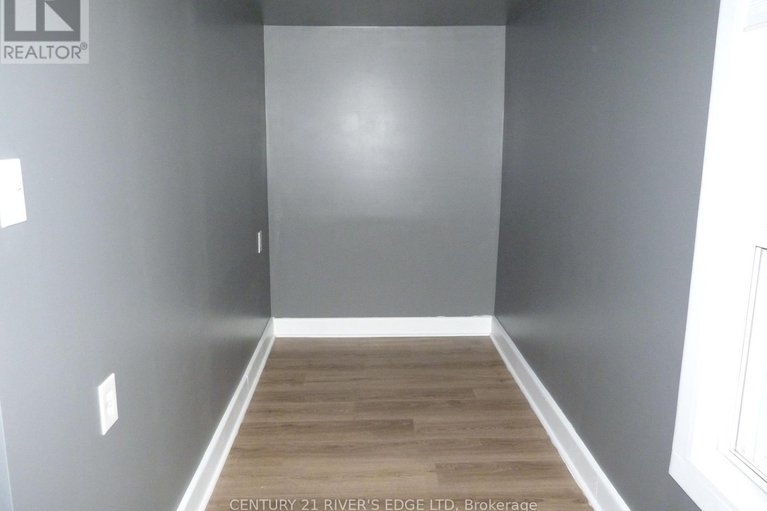 29117947/24-brouse-drive/iroquois/south-dundas/ontario/K0E1K0_20