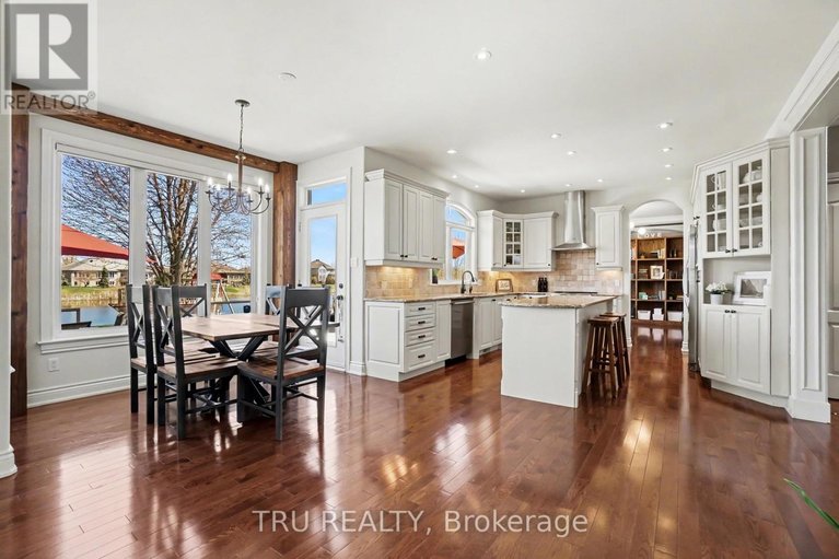 29673244/6796-suncrest-drive/greely/ottawa/ontario/K4P0B2_13