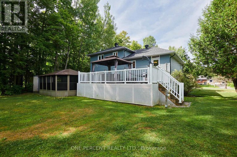 28760672/1133-hemlock-street/clarencerockland-twp/clarence-rockland/ontario/K4K1K9_29