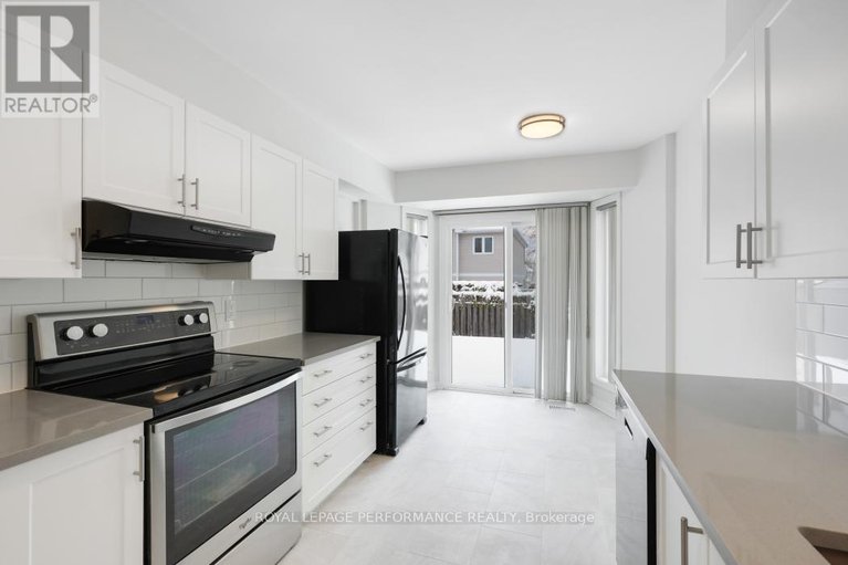 29096024/41-saddle-crescent/hunt-club-park/ottawa/ontario/K1G5L4_16