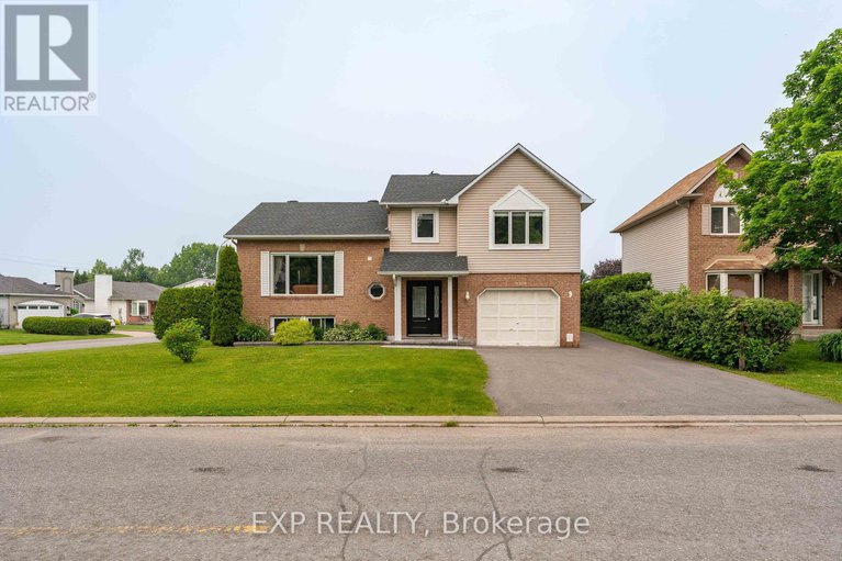 28448593/3379-descotes-circle/town-of-rockland/clarence-rockland/ontario/K4K1A8_2