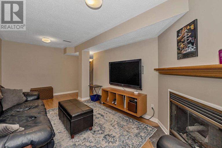28346163/120-markland-crescent/barrhaven-east/ottawa/ontario/K2G5Z7_27