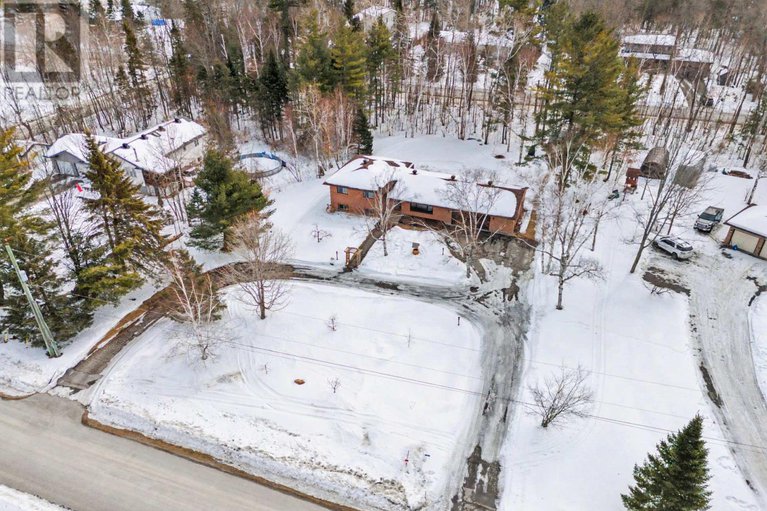 29445363/113-goodwood-crescent/beckwith-twp/beckwith/ontario/K7C0V3_75