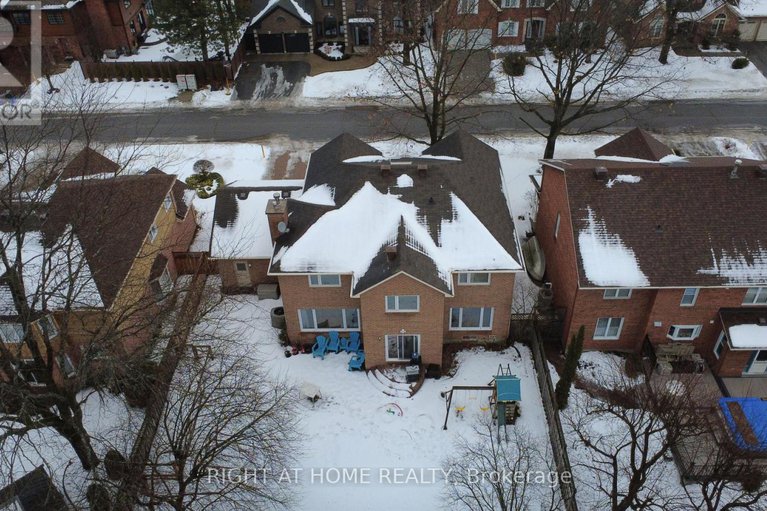29255006/32-marble-arch-crescent/centrepointe/ottawa/ontario/K2G5S3_5