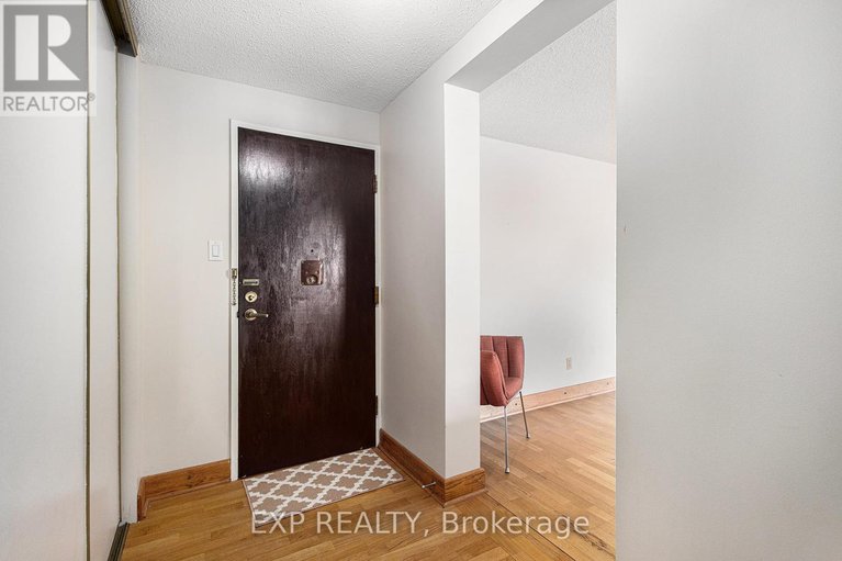 28138584/711-1465-baseline-road/copeland-park/ottawa/ontario/K2C3L9_19