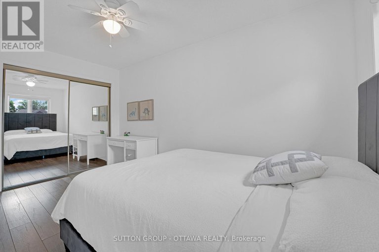 28504074/2163-johnston-road/hunt-club-park/ottawa/ontario/K1G5K2_38
