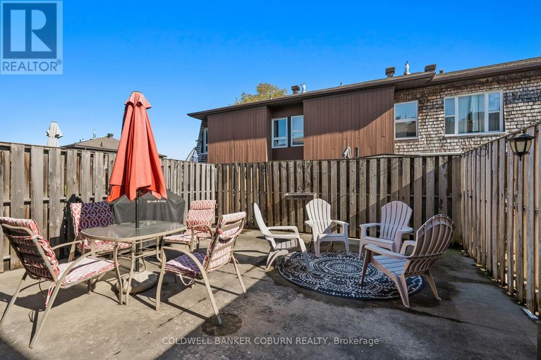 29024109/767b-ridgewood-avenue/mooneys-bayriverside-park/ottawa/ontario/K1V6M8_28