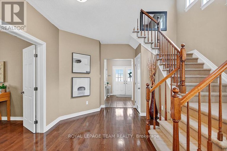 29130888/104-versilia-drive/barrhaven-east/ottawa/ontario/K2G7E4_5