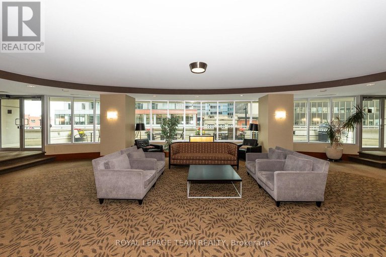 28538040/1404-234-rideau-street/sandy-hill/ottawa/ontario/K1N0A9_30