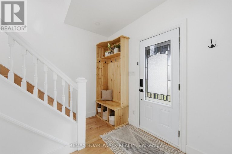 29643946/62-craig-street/village-of-russell/russell/ontario/K4R1A2_26