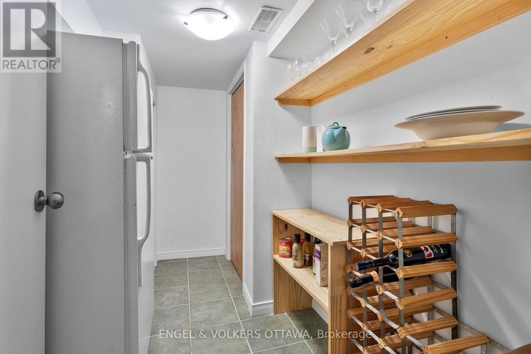 28880746/287-meilleur-private/vanier/ottawa/ontario/K1L0A2_30