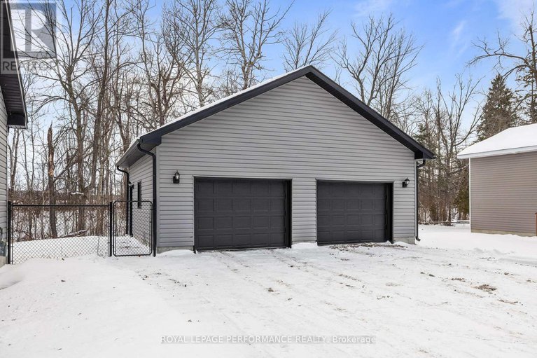 29228643/57-main-street/finch/north-stormont/ontario/K0C1K0_39