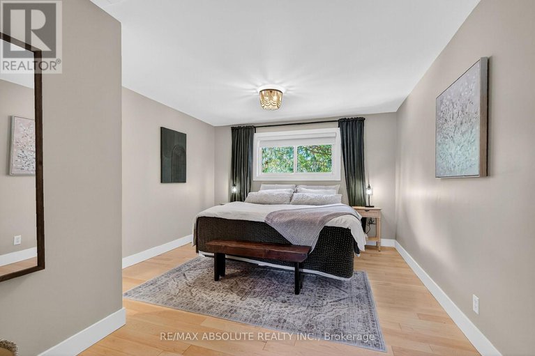 28991864/2186-tawney-road/hawthorne-meadows/ottawa/ontario/K1G1C5_27