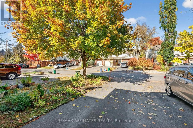 29041915/42-college-circle/castle-heights/ottawa/ontario/K1K4R8_4