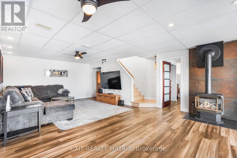 28452257/1624-bay-road/champlain-twp/champlain/ontario/K0B1K0_30
