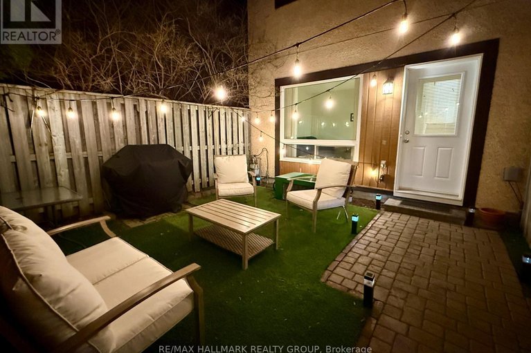 29673890/34-55-bering-court/katimavik/ottawa/ontario/K2L2B8_28