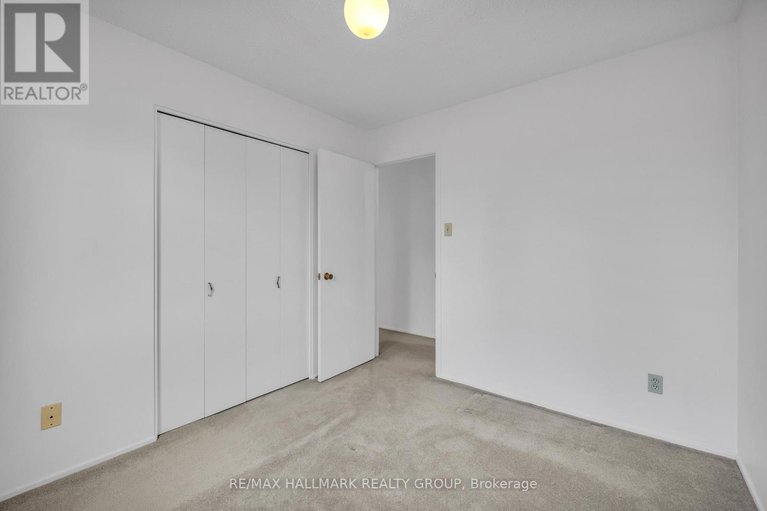 29133193/3407-mccarthy-road/hunt-clubwestern-community/ottawa/ontario/K1V9G6_19