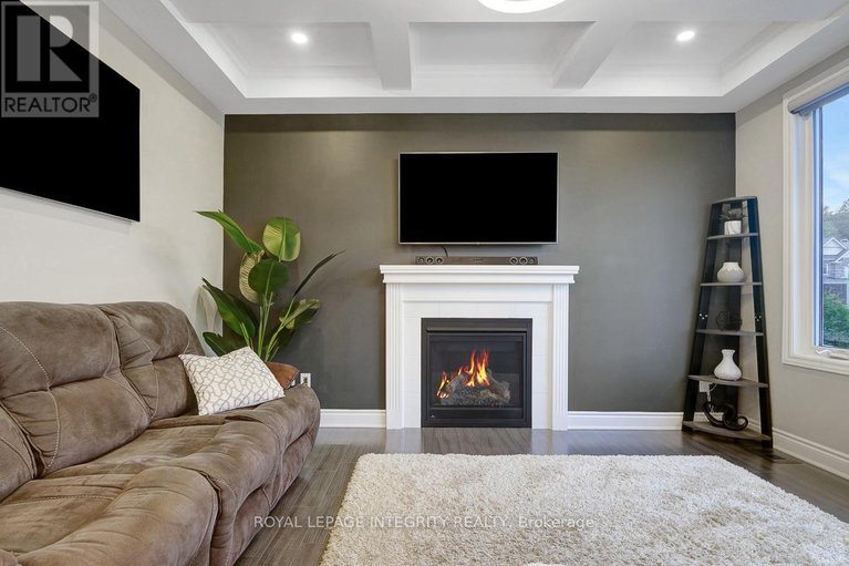 28972174/547-parade-drive/stittsville-south/ottawa/ontario/K2S0X8_8