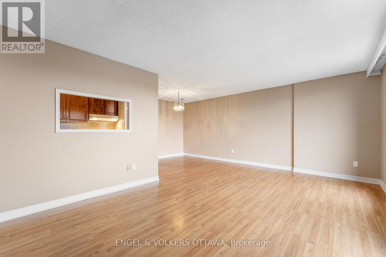 29045621/704-1025-richmond-road/woodroffe/ottawa/ontario/K2B8G8_8