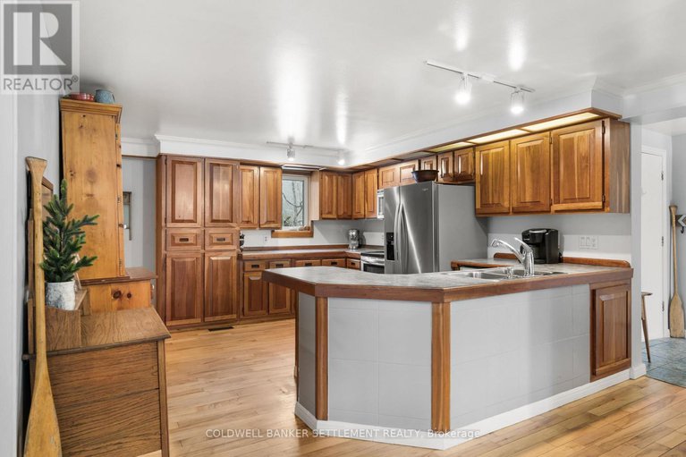 29164249/225-mile-point-road/drummondnorth-elmsley-north-elmsley-twp/drummondnorth-elmsley/ontario/K7H0H2_15