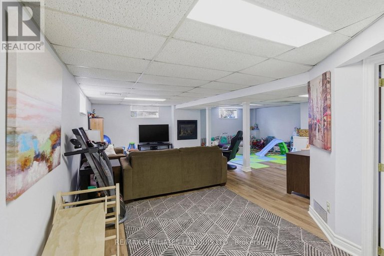 29603984/36-maple-street/ingleside/south-stormont/ontario/K0C1P0_24