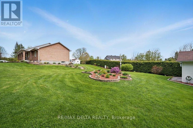 29069393/1800-tucker-road/clarencerockland-twp/clarence-rockland/ontario/K4K1K7_45