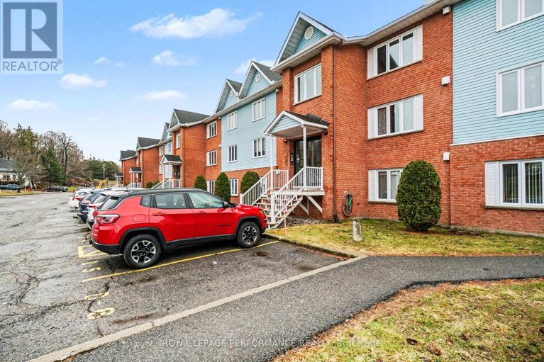 29476658/d6-160-edwards-street/town-of-rockland/clarence-rockland/ontario/K4K1H9_29