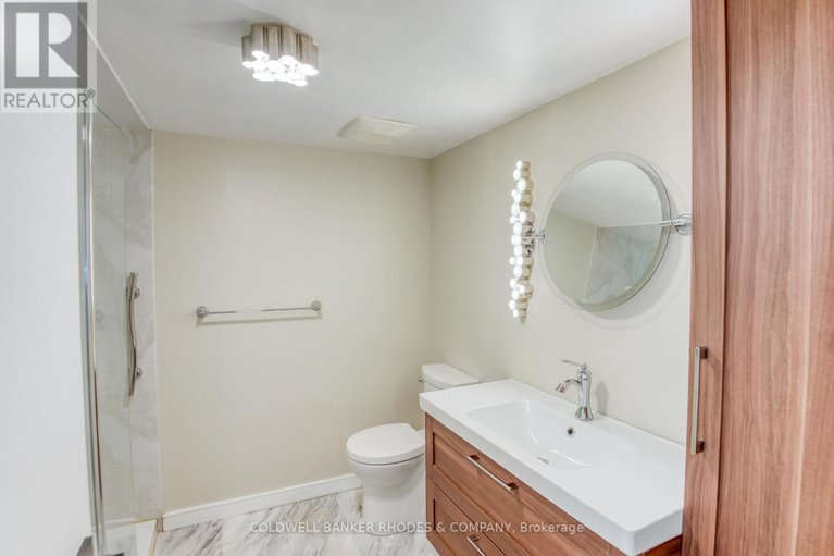 28904889/301-475-laurier-avenue-w/ottawa-centre/ottawa/ontario/K1R7X1_22