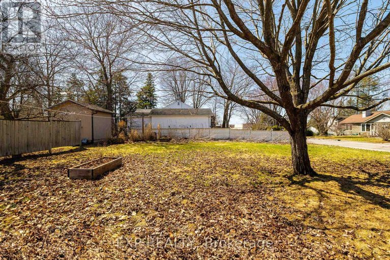 29633169/308-st-george-street/almonte/mississippi-mills/ontario/K0A1A0_44