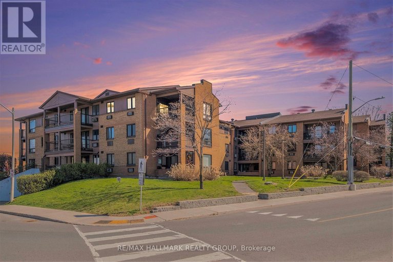 29555971/306-316-savard-avenue/vanier/ottawa/ontario/K1L7S2_1
