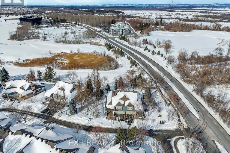 29397622/46-marsh-sparrow-private/morgans-grantsouth-march/ottawa/ontario/K2K3P2_38