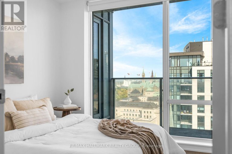 28912449/1807-428-sparks-street/ottawa-centre/ottawa/ontario/K1R0B3_42