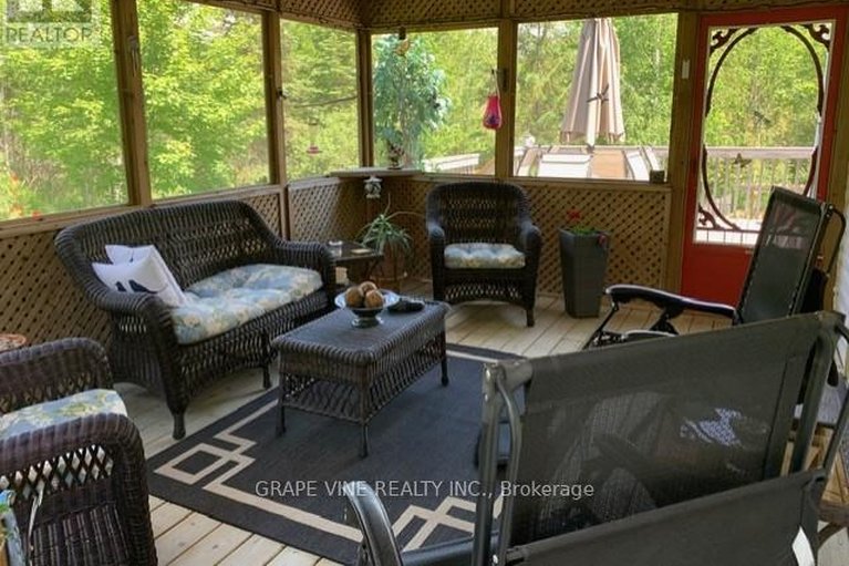 29611592/119-sierra-woods-drive/huntley-ward-south-west/ottawa/ontario/K0A1L0_41