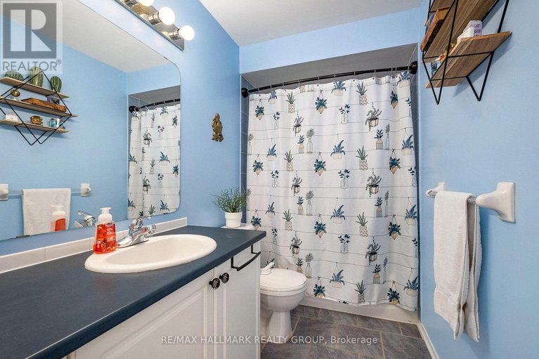28790213/182-willow-creek-circle/strandherd/ottawa/ontario/K2G7B1_21