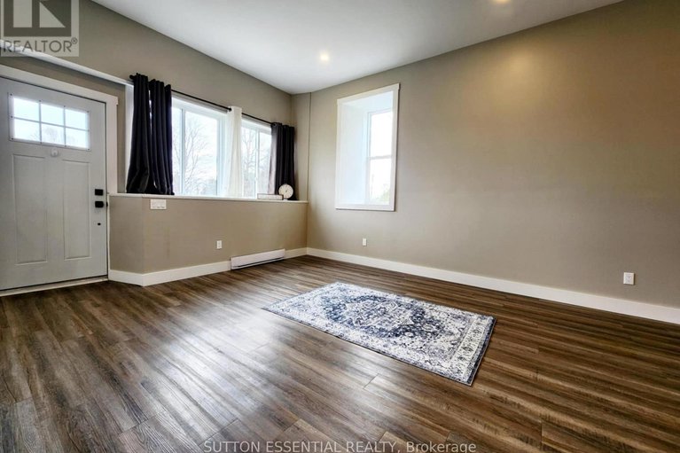 29461393/7794-county-road-21-road/augusta-twp/augusta/ontario/K0E1X0_4