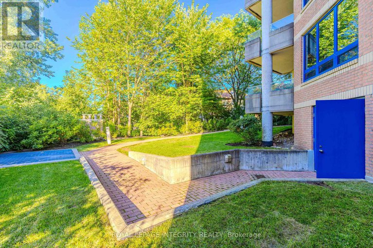 28821508/203-3099-carling-avenue/bayshore/ottawa/ontario/K2H5A6_44