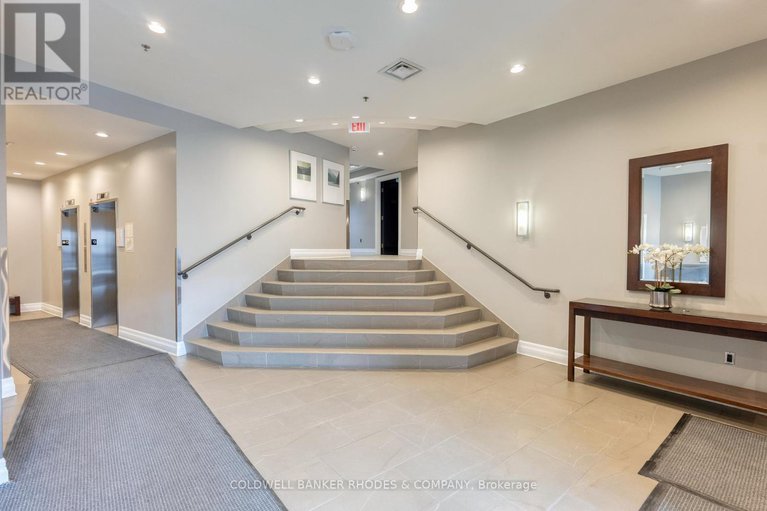 28267670/605-420-berkley-avenue/westboro-west/ottawa/ontario/K2A4H5_4