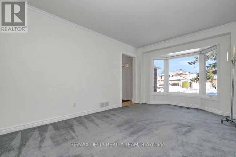 29436632/798-lalande-terrace/fallingbrookridgemount/ottawa/ontario/K4A2M4_10