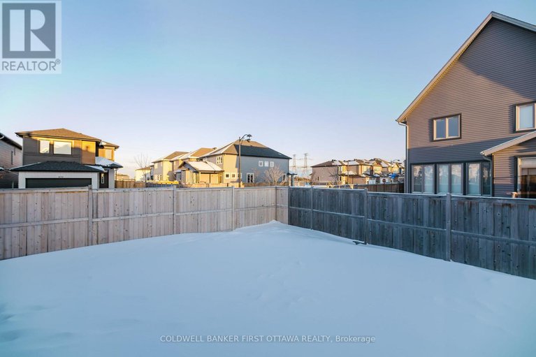 29363800/896-sendero-way/remainder-of-stittsville-area/ottawa/ontario/K2S2W8_47