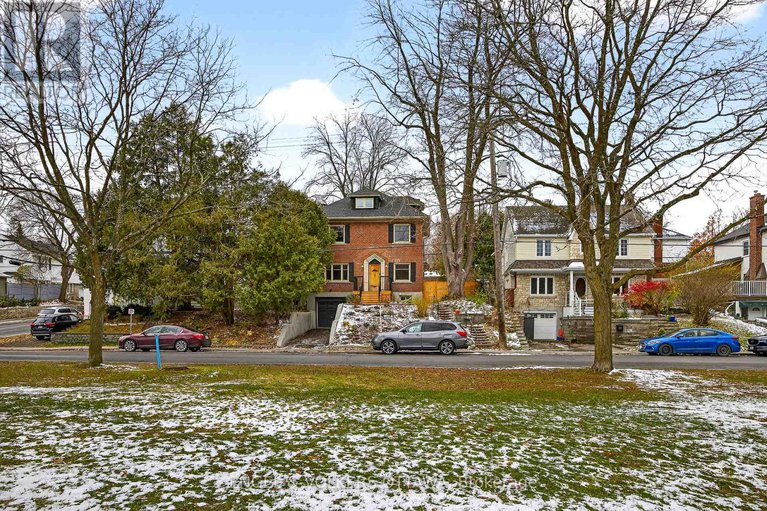 29118877/268-fairmont-avenue/civic-hospital/ottawa/ontario/K1Y1Y2_37